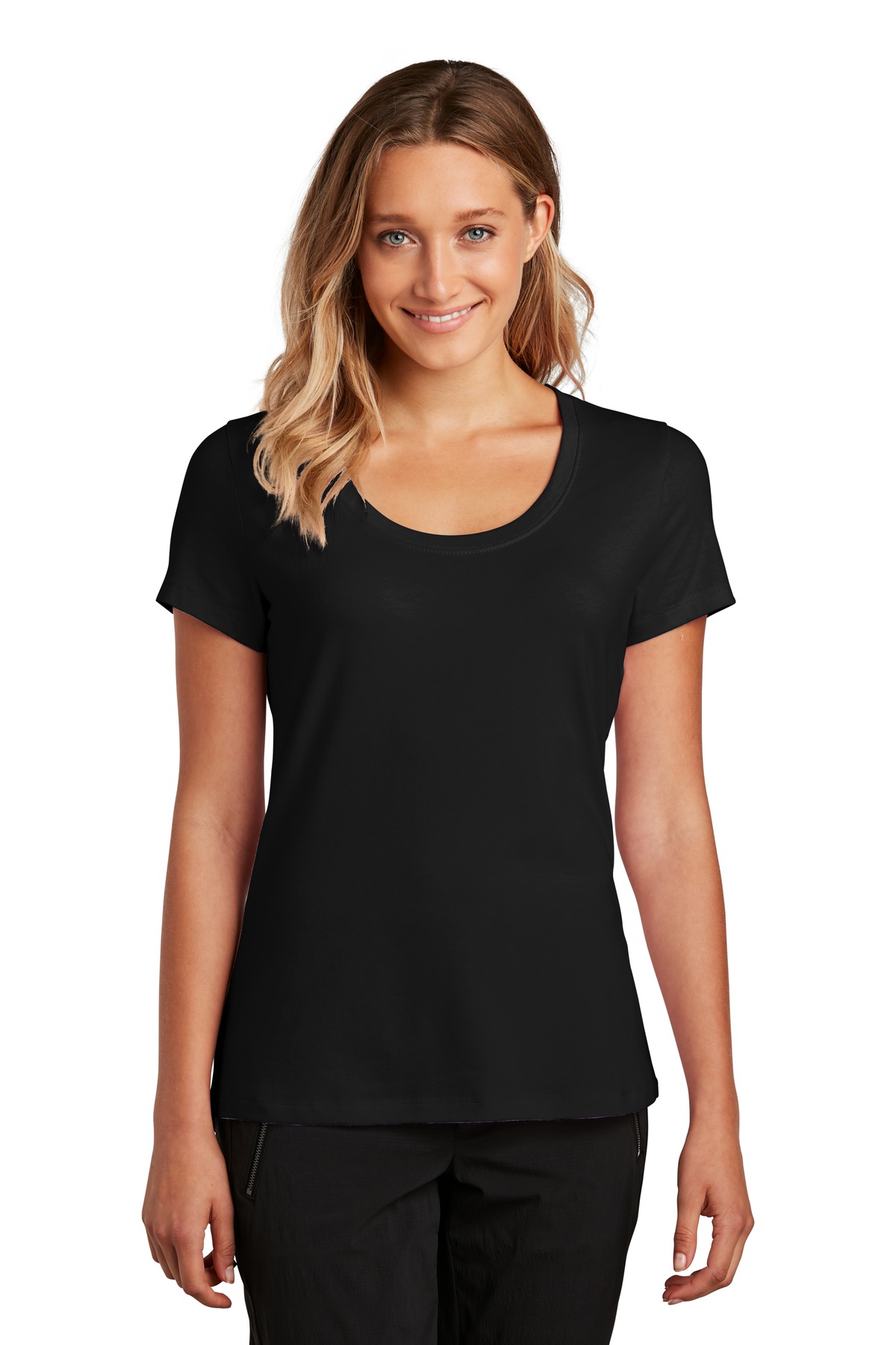 District  ®  Women's Flex Scoop Neck Tee