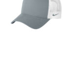 Nike Snapback Mesh Trucker Cap - 