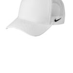 Nike Snapback Mesh Trucker Cap - 